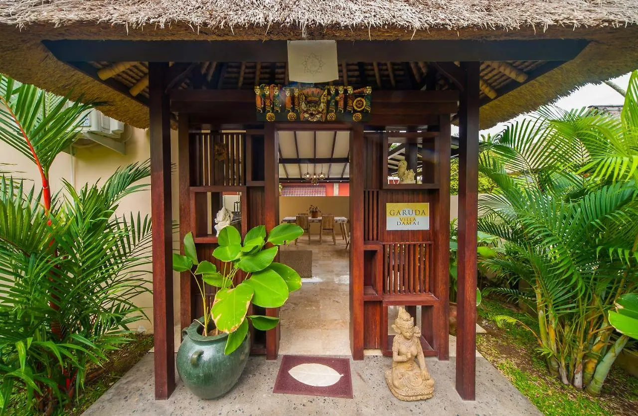 Villa Damai Ubud Indonesia